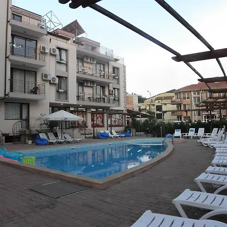 Hypnotic Complex Hotell Nesebar