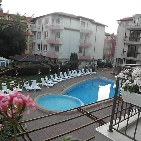 Hotell Hypnotic Complex 2*