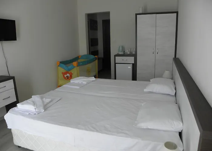 Hypnotic Complex Готель Несебир