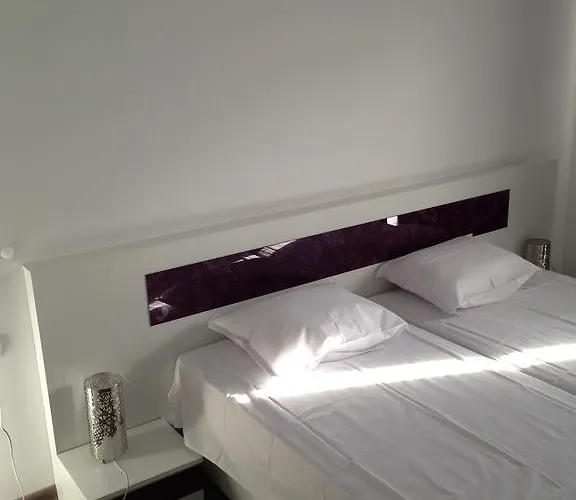 Hotel Hypnotic Complex 2*